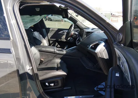 2023 BMW Xm from USA, damaged, VIN 5YM23CS08P9S54051